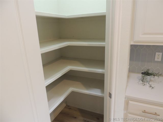 4416 W Indianola Street, Broken Arrow, OK 74012