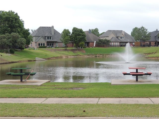 4416 W Indianola Street, Broken Arrow, OK 74012