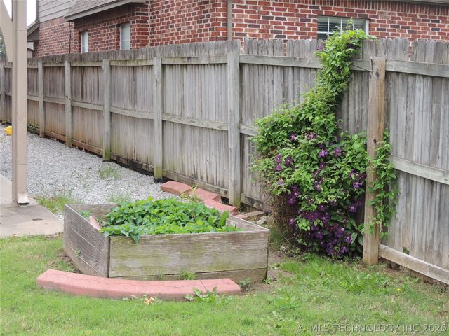 4416 W Indianola Street, Broken Arrow, OK 74012