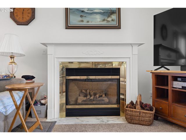 1375 Nw KEASEY St, Roseburg, OR 97471