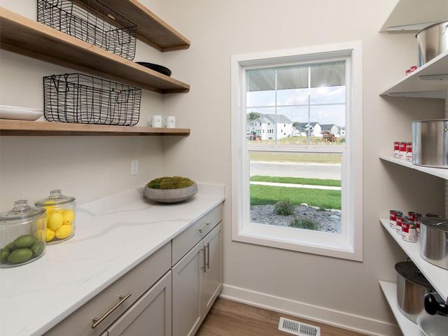 15831 Aquila Avenue, Savage, MN 55378
