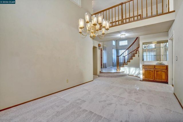 5 Chadbourne Dr, Danville, CA 94506