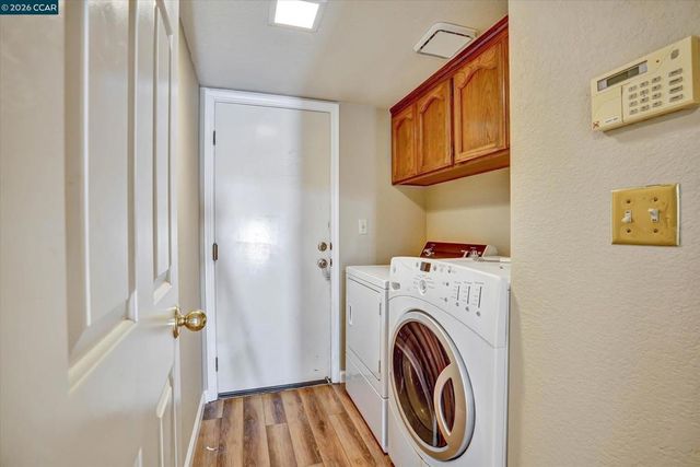 5 Chadbourne Dr, Danville, CA 94506