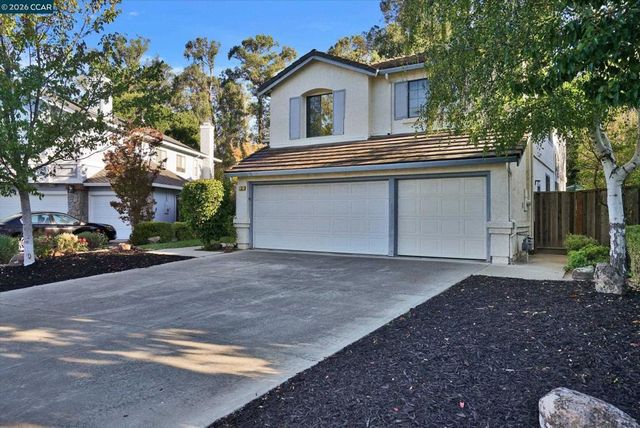 5 Chadbourne Dr, Danville, CA 94506