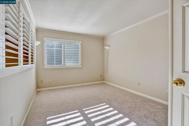 5 Chadbourne Dr, Danville, CA 94506