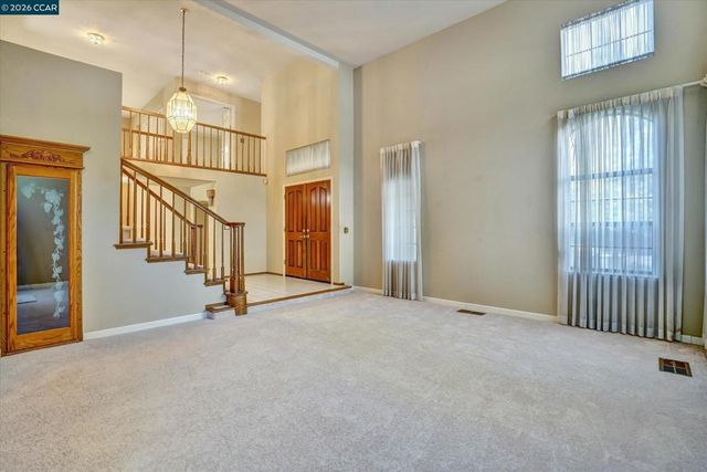 5 Chadbourne Dr, Danville, CA 94506