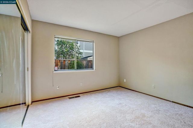 5 Chadbourne Dr, Danville, CA 94506