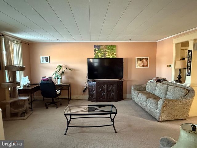 111 FURNACE ST, Lebanon, PA 17042