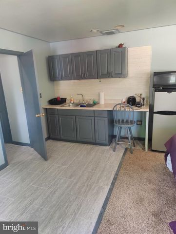 111 FURNACE ST, Lebanon, PA 17042