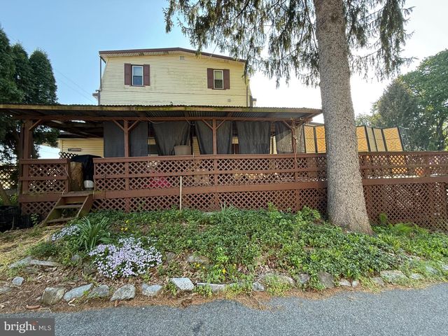 111 FURNACE ST, Lebanon, PA 17042