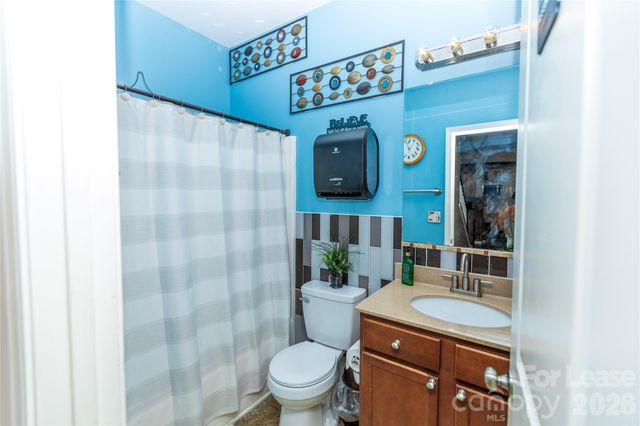 2922 Deep Cove Drive NW, Concord, NC 28027