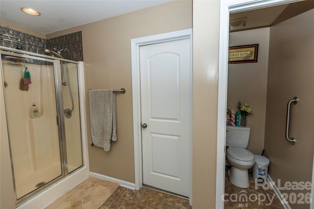 2922 Deep Cove Drive NW, Concord, NC 28027