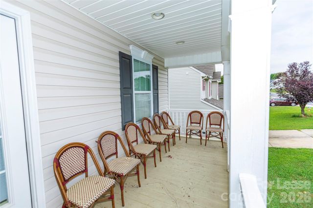 2922 Deep Cove Drive NW, Concord, NC 28027