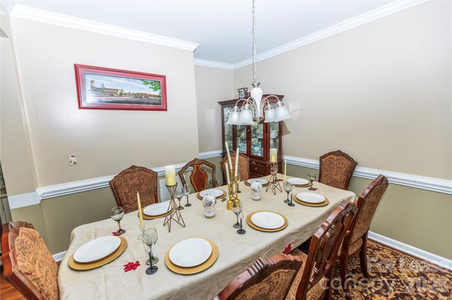 2922 Deep Cove Drive NW, Concord, NC 28027