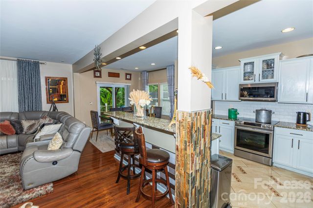 2922 Deep Cove Drive NW, Concord, NC 28027