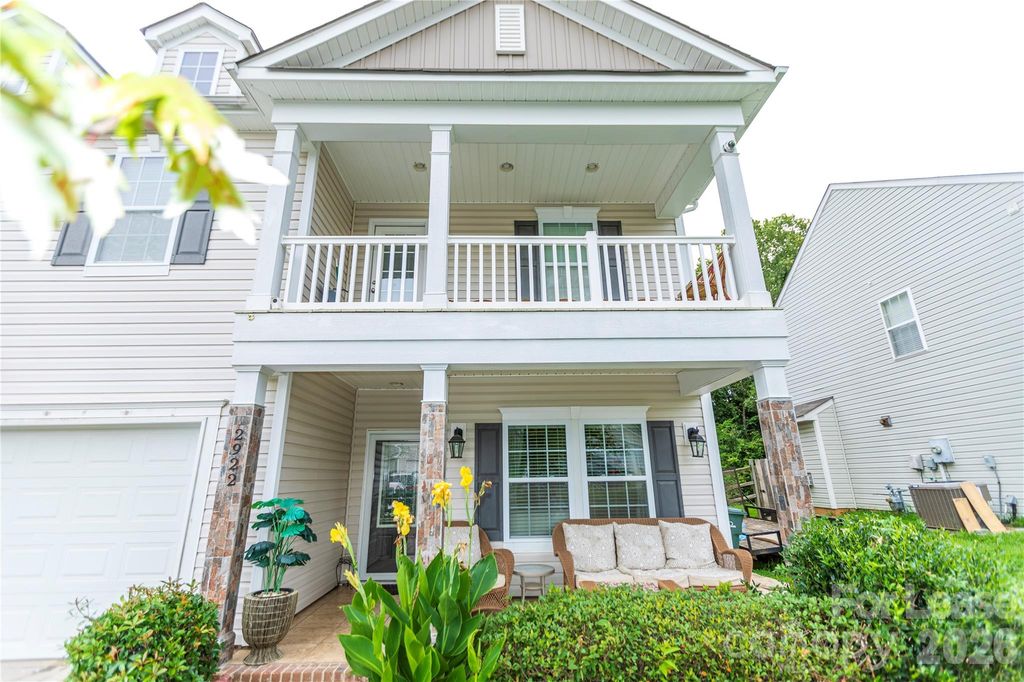 2922 Deep Cove Drive NW, Concord, NC 28027