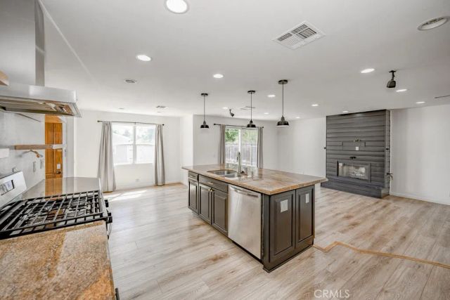 25252 Atwood, Newhall, CA 91321