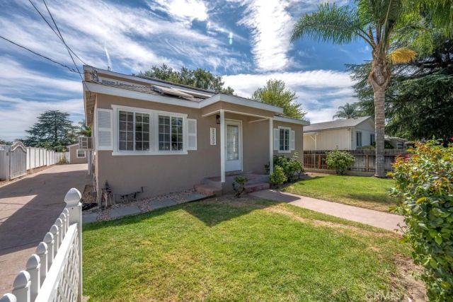25252 Atwood, Newhall, CA 91321