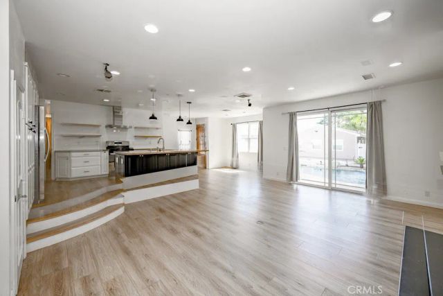 25252 Atwood, Newhall, CA 91321