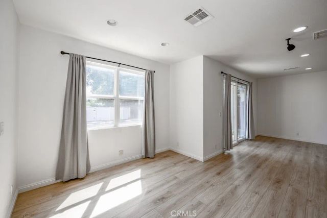 25252 Atwood, Newhall, CA 91321