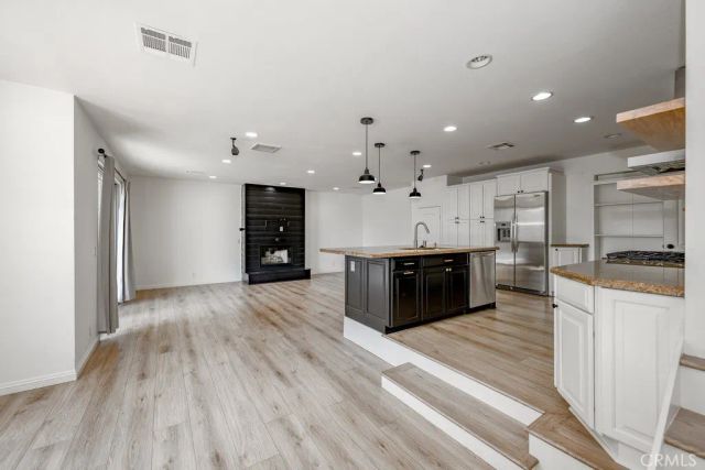 25252 Atwood, Newhall, CA 91321