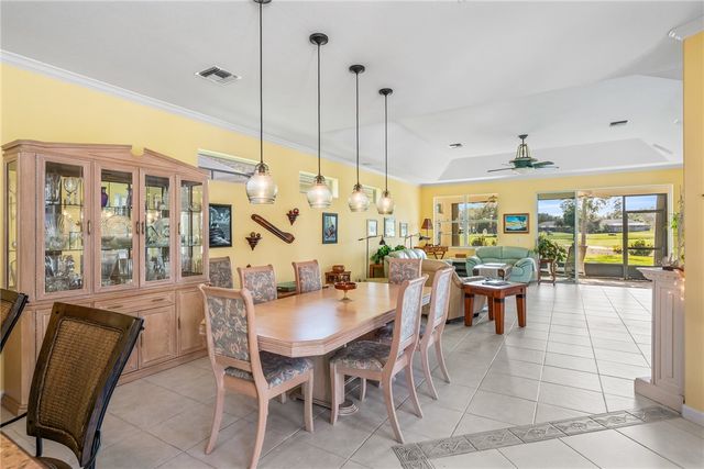 747 Hampton Woods Lane SW, Vero Beach, FL 32962