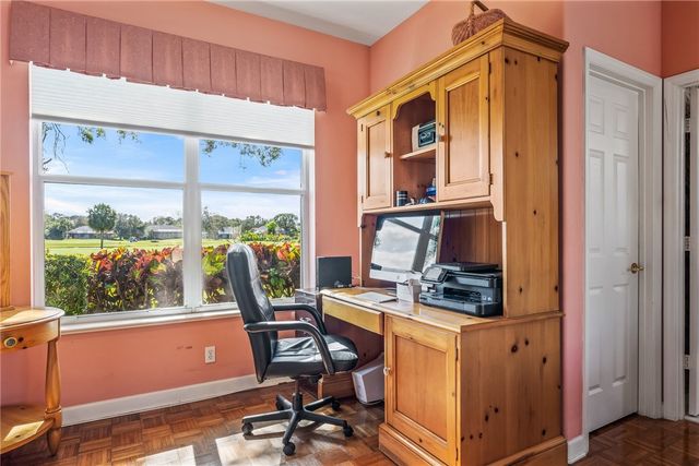 747 Hampton Woods Lane SW, Vero Beach, FL 32962