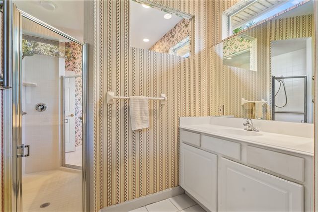 747 Hampton Woods Lane SW, Vero Beach, FL 32962