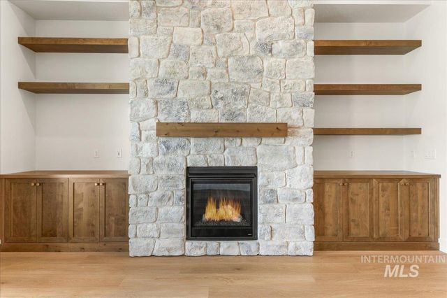 2996 N Ajax Ave, Eagle, ID 83616