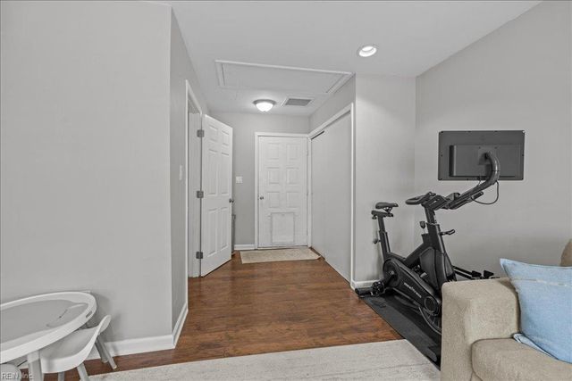 1477 Shoveller AVE, Virginia Beach, VA 23454