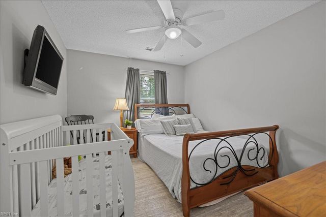 1477 Shoveller AVE, Virginia Beach, VA 23454
