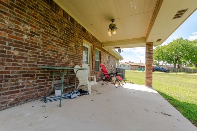 100 Pamela Drive, Gatesville, TX 76528
