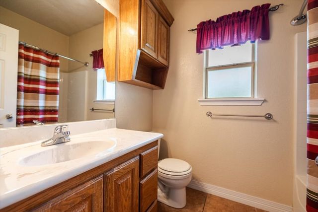 100 Pamela Drive, Gatesville, TX 76528