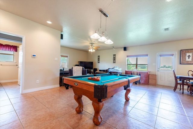 100 Pamela Drive, Gatesville, TX 76528