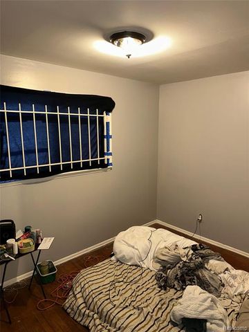 4900 Elmhurst Street, Detroit, MI 48204