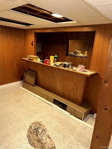 4900 Elmhurst Street, Detroit, MI 48204