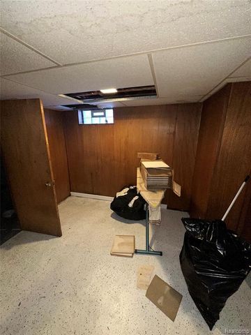 4900 Elmhurst Street, Detroit, MI 48204