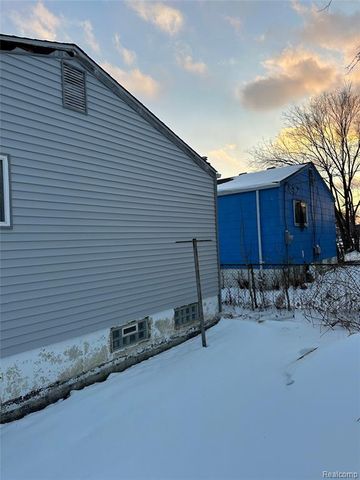 4900 Elmhurst Street, Detroit, MI 48204