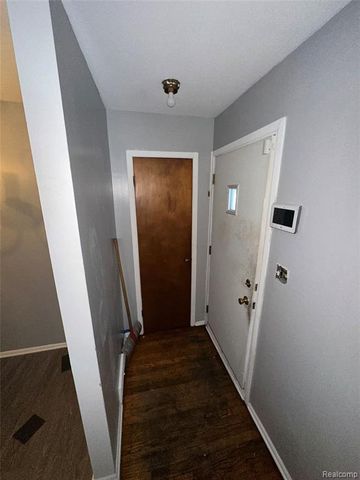 4900 Elmhurst Street, Detroit, MI 48204