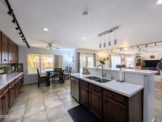 4014 S 74TH Lane, Phoenix, AZ 85043