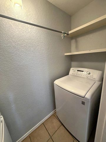 4711 Spicewood Springs RD 164, Austin, TX 78759