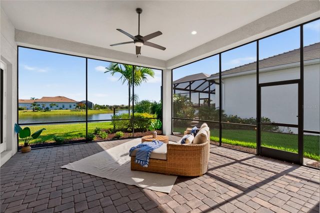8154 REDONDA LOOP, Lakewood Ranch, FL 34202