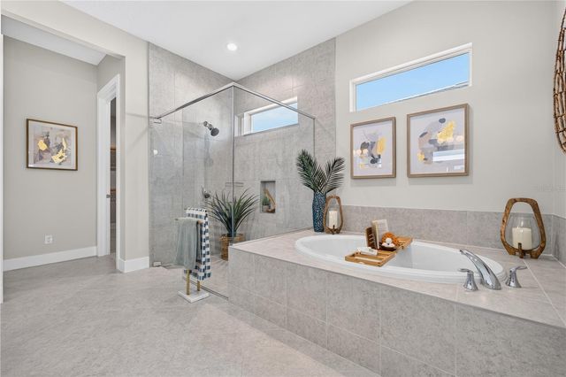8154 REDONDA LOOP, Lakewood Ranch, FL 34202