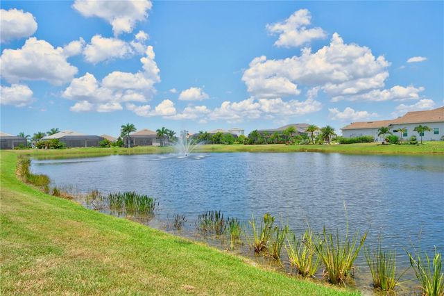8154 REDONDA LOOP, Lakewood Ranch, FL 34202
