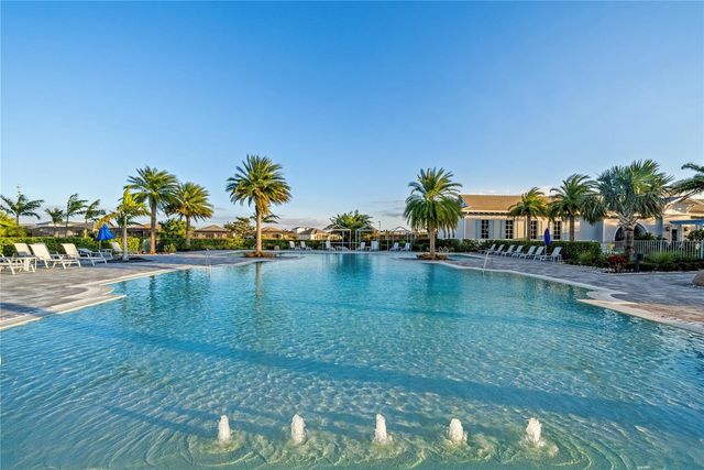 8154 REDONDA LOOP, Lakewood Ranch, FL 34202