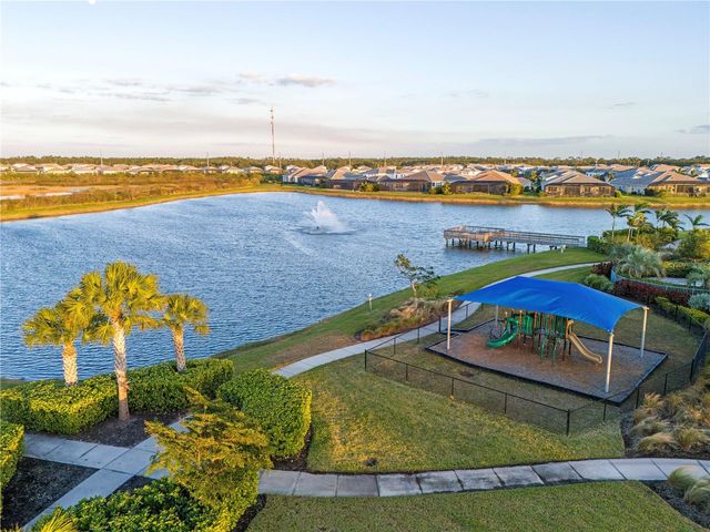 8154 REDONDA LOOP, Lakewood Ranch, FL 34202