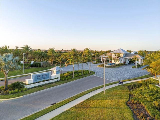 8154 REDONDA LOOP, Lakewood Ranch, FL 34202