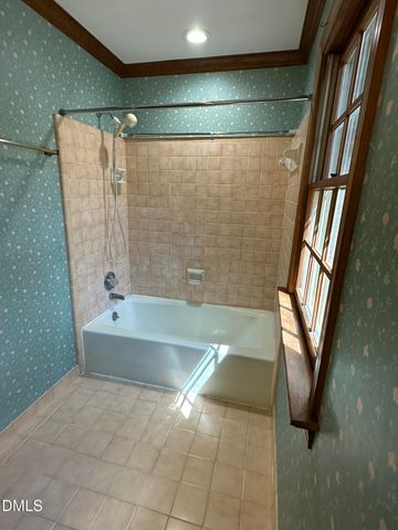 10612 Baden Place, Raleigh, NC 27613