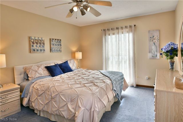 9271 Hillview Drive NE, Warren, OH 44484