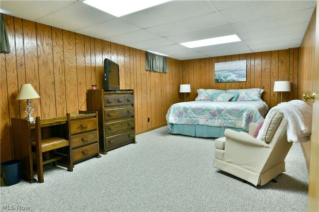 9271 Hillview Drive NE, Warren, OH 44484